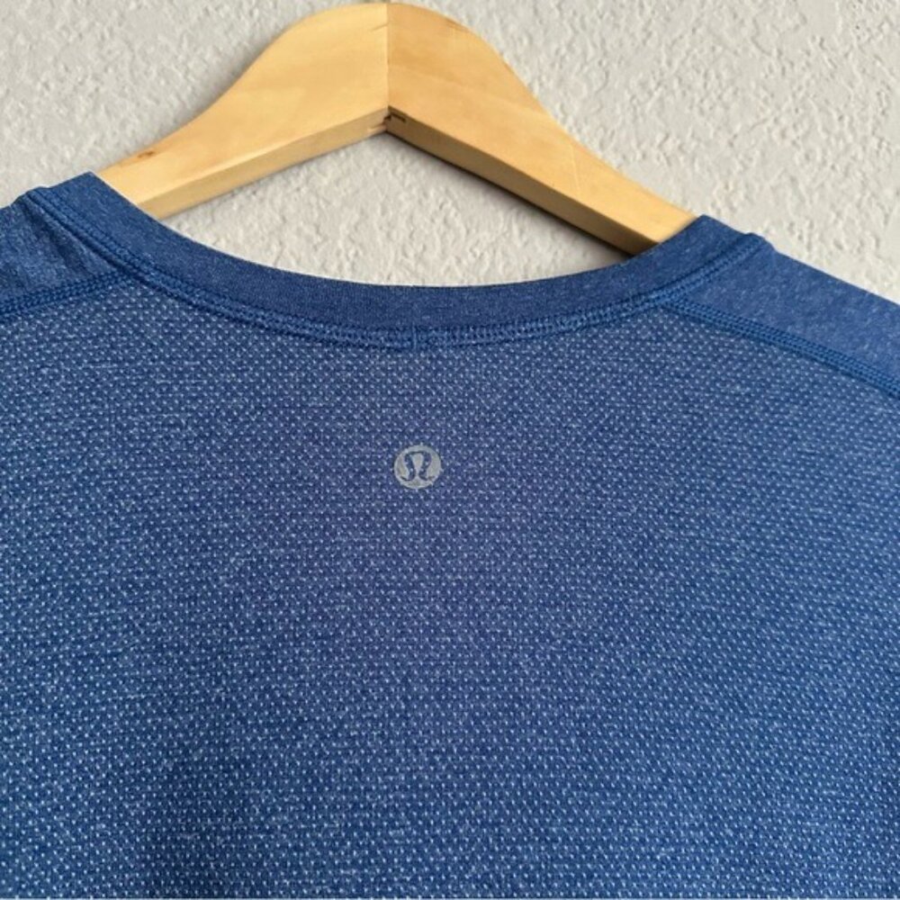 Lululemon Metal Vent Tech Short-Sleeve Shirt Men's Original Slim Fit Blue Sz XL - Picture 7 of 10